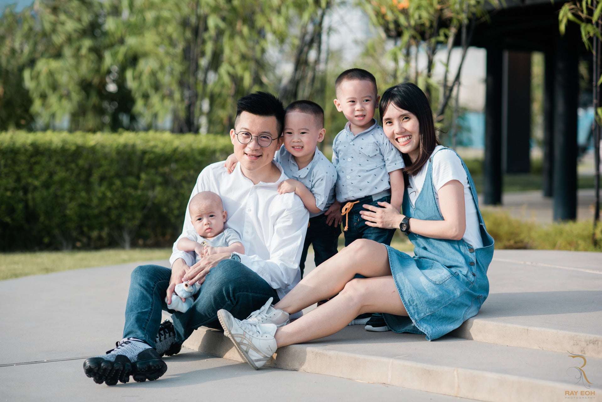 Family Portrait: Chian Terk & Agnes